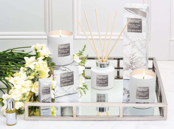 Luna - English Pear & Freesia - Scented Candle - Boxed Tumbler - Image 2