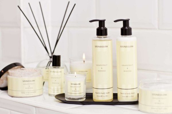 Modern Classics - Grapefruit & Mimosa - Hand & Body Lotion - Image 2