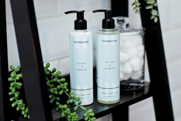 Modern Classics - Sea Salt & Oakmoss - Hand & Body Wash & Lotion Bundle - Image 2