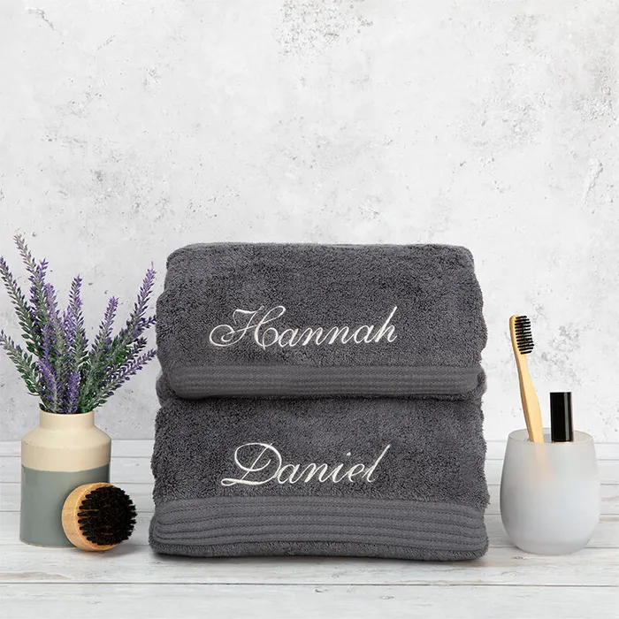 custom-embroidered-bath-towels