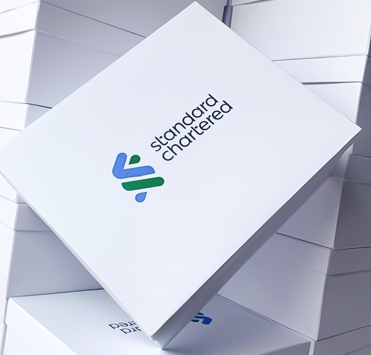 standard-chartered-bank-promotional-branding-corporate-gifting