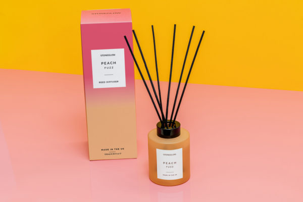 Sol - Peach Fuzz - Scented Reed Diffuser 130ml - Orange Glass - Image 2