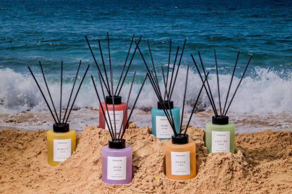 Sol - Spun Sugar - Scented Reed Diffuser 130ml - Purple Glass - Image 4