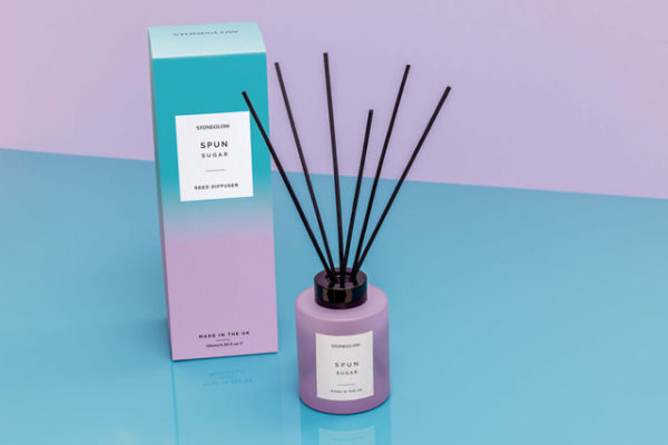 Sol - Spun Sugar - Scented Reed Diffuser 130ml - Purple Glass - Image 2