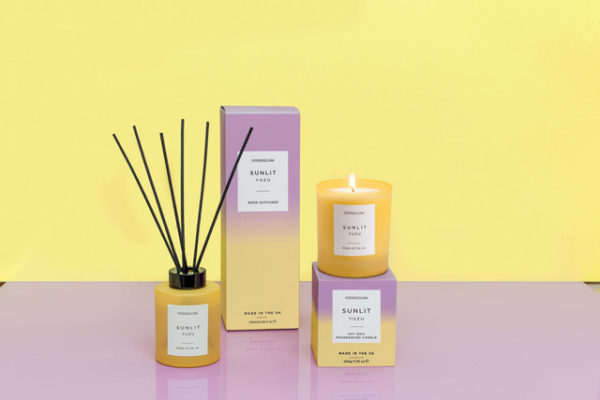 Sol - Sunlit Yuzu - Scented Reed Diffuser 130ml - Yellow Glass - Image 3