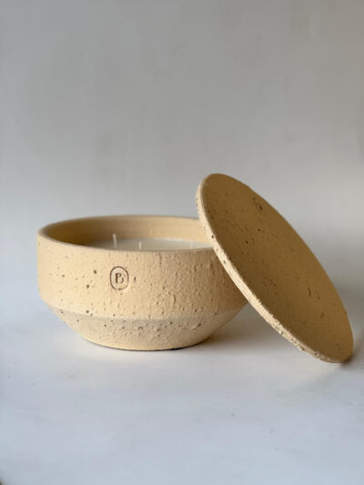 barro indoor with lid ivory LARGE Ivory Indoor Scented Candle