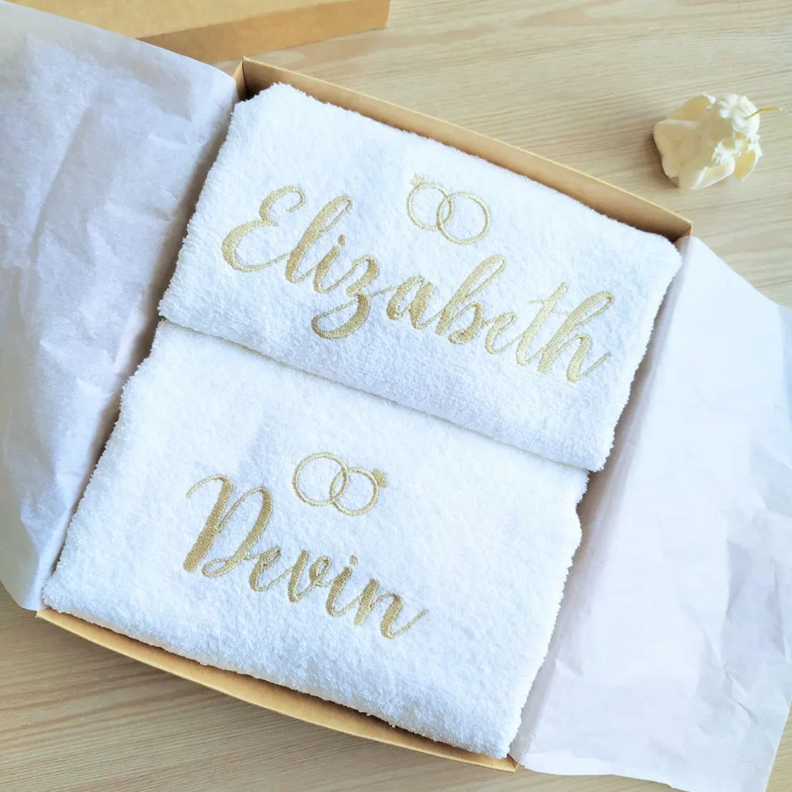 embroidery-and-monogram-designs-10