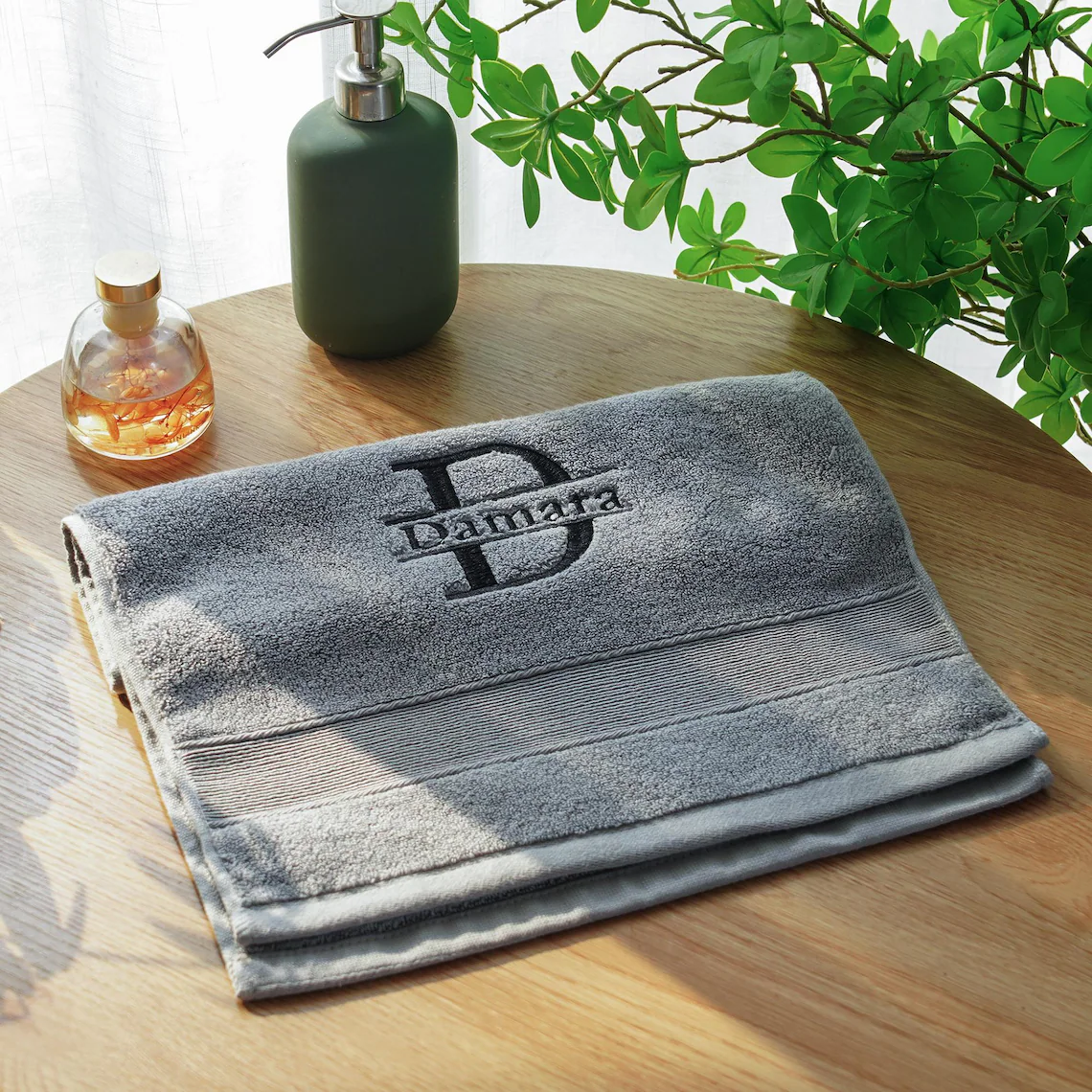 embroidery-and-monogram-designs-13